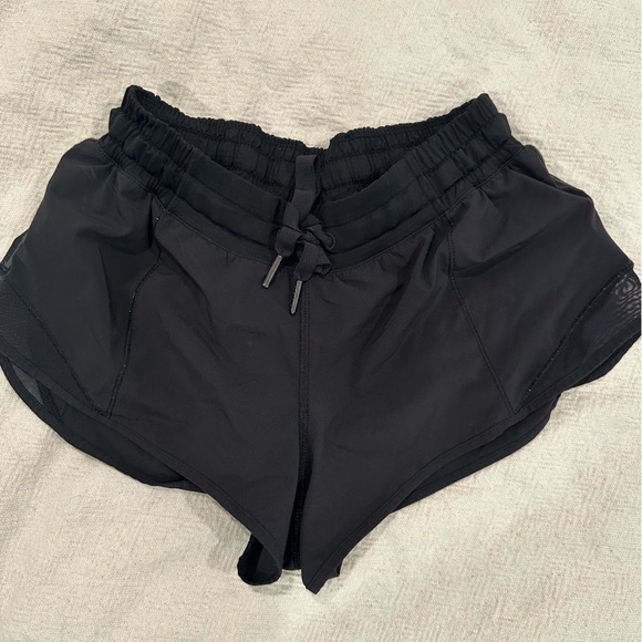 LULULEMON LOW RISE LINED RUNNING SHORT - Picture 1 of 3